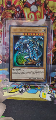 Blue-Eyes White Dragon - (SDBE-EN001)